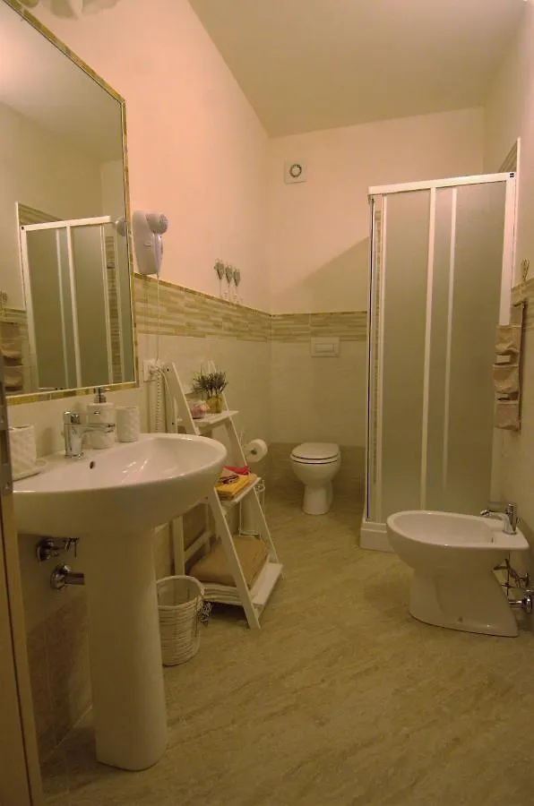 B&B Il Poggio Di Fiore Castellina Marittima Bed & Breakfast
